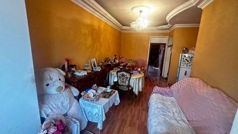 Satılır 2 otaqlı köhnə tikili 60 m² — Bakı