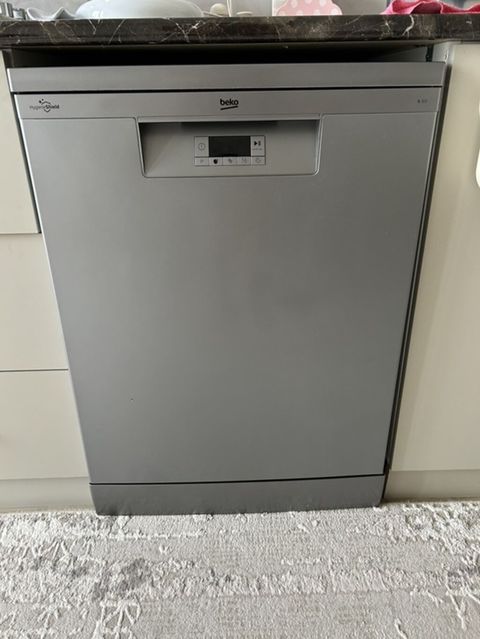 Beko qabyuyan maşın Model üzərində: Beko, HygieneShield seriyası (üst — Masazır
