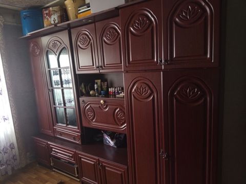 Klassik üslubda qonaq otağı üçün iri divar dolabı - Material: taxta — Gəncə
