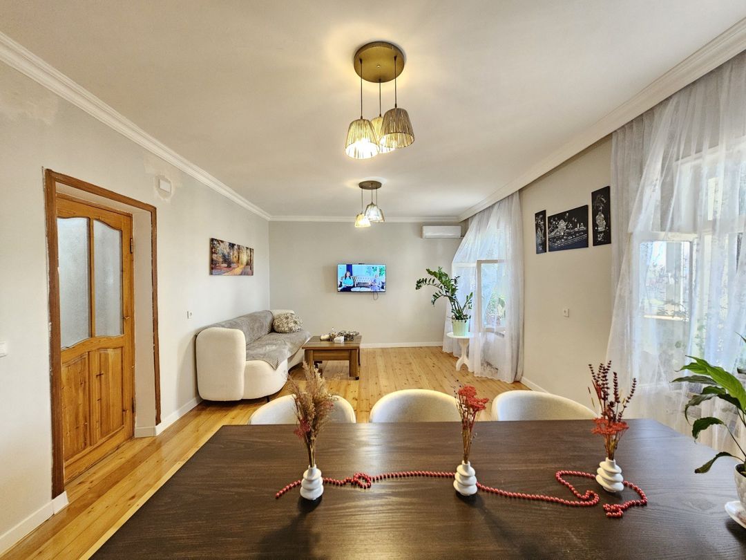 Satılır 5 otaqlı köhnə tikili 120 m² — Mənzil, Bakı (7)