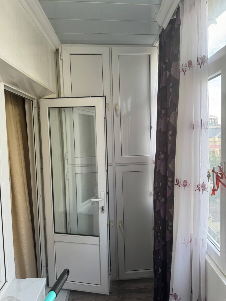 Satılır 4 otaqlı köhnə tikili 110 m² — Mənzil, Bakı (12)