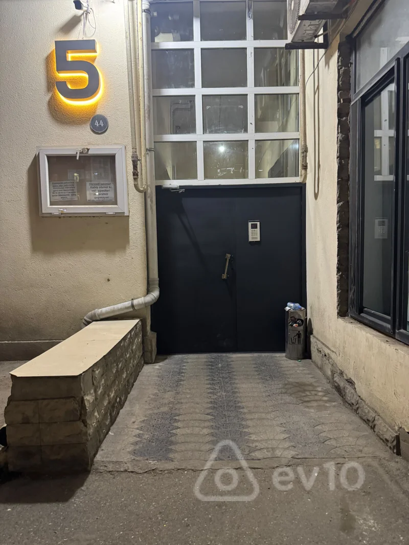 2 otaqlı mənzil, 50 m², Nəcəfqulu Rəfiyev küçəsi, ev 14, m.258 — Mənzil, Bakı (3)