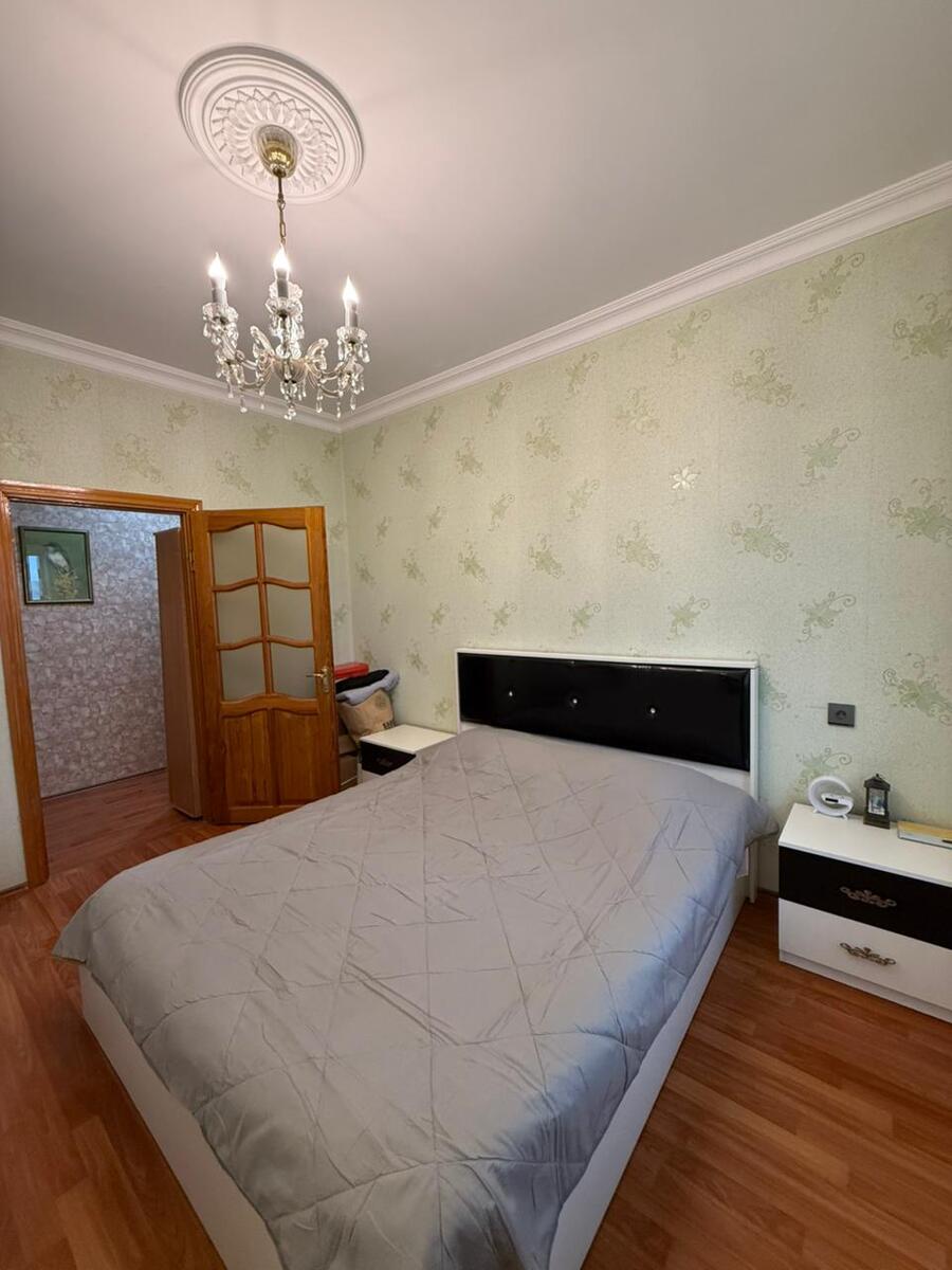 Satılır 2 otaqlı köhnə tikili 60 m² — Mənzil, Bakı (7)