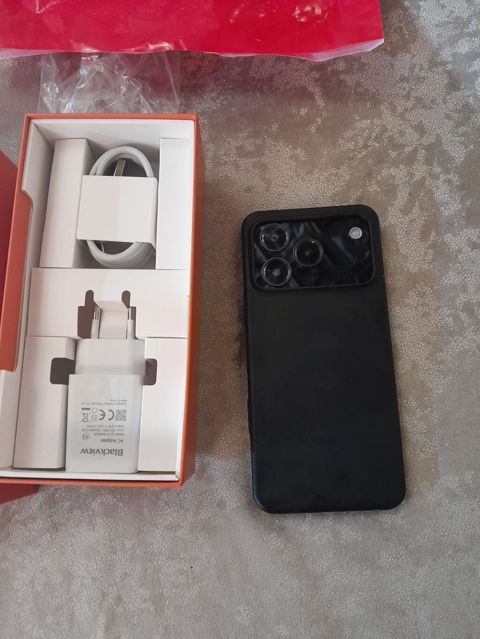 Blackview Wave 7C smartfon Xüsusiyyətlər: - Ekran: Tam ekran displey — Göyçay