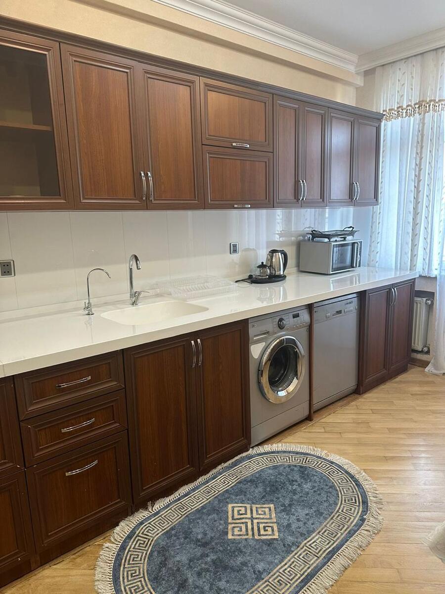 Satılır 4 otaqlı yeni tikili 170 m² — Mənzil, Bakı (11)