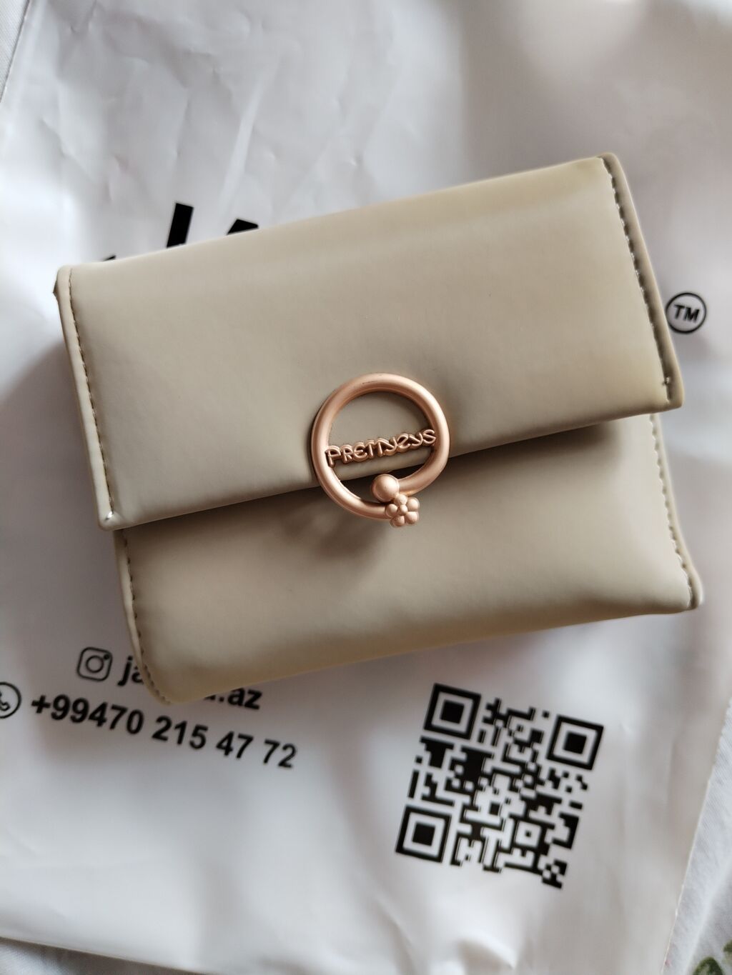 Jadera Accessories qadın pulqabısı - Rəng: açıq bej/boz ton - Brend — Cüzdanlar və vizit kartlıqları, Bakı