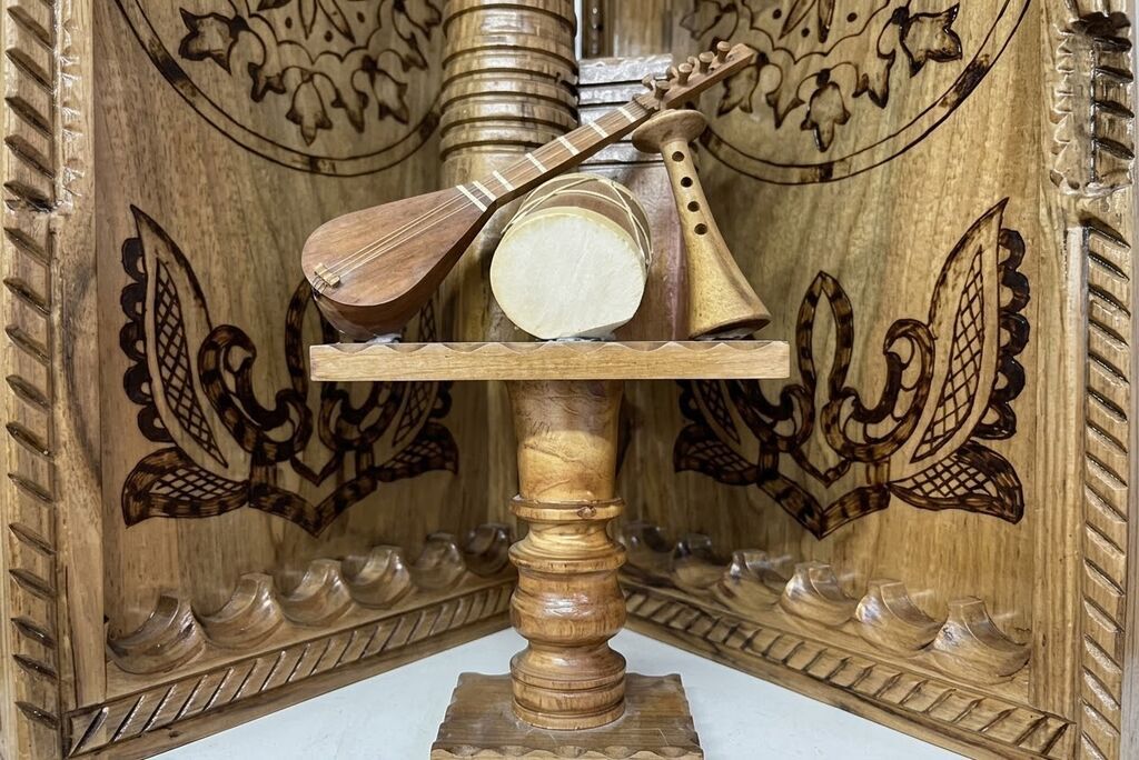 Milli musiqi alətlərinin dekorativ maketləri – suvenir dəst - Məhsul — Gitarlar və digər simli alətlər, Bakı (3)