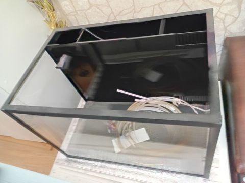 Akvaryum şkafı ilə üst filtrli şüşə akvaryum korpusu. - Material — Bakı