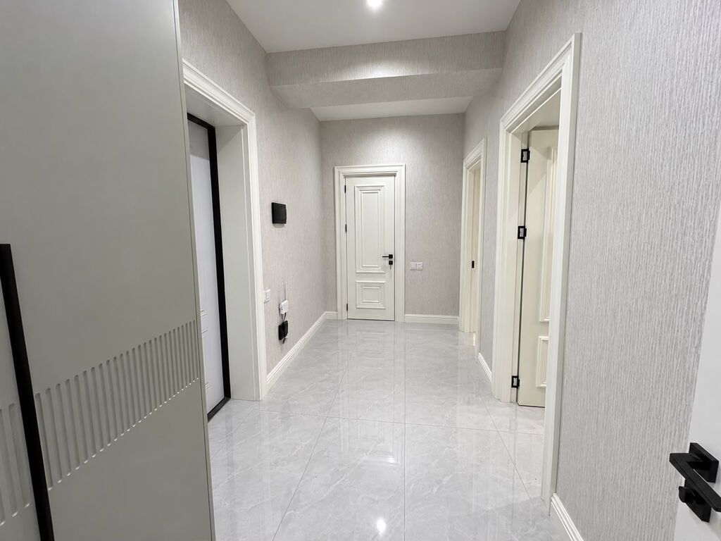 3 otaqlı, 110 kv. m — Mənzil, Bakı (9)