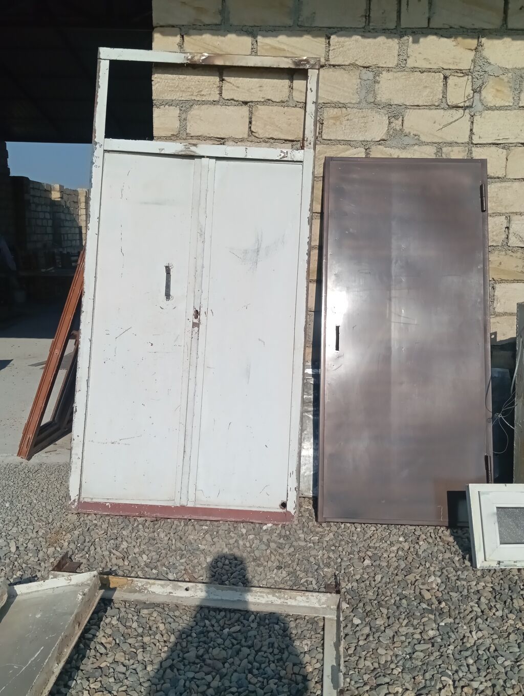 Metalkonstruksiya qapılar – müxtəlif ölçü və modellər - Material — Pəncərələr, qapılar, balkonlar, Gəncə (3)