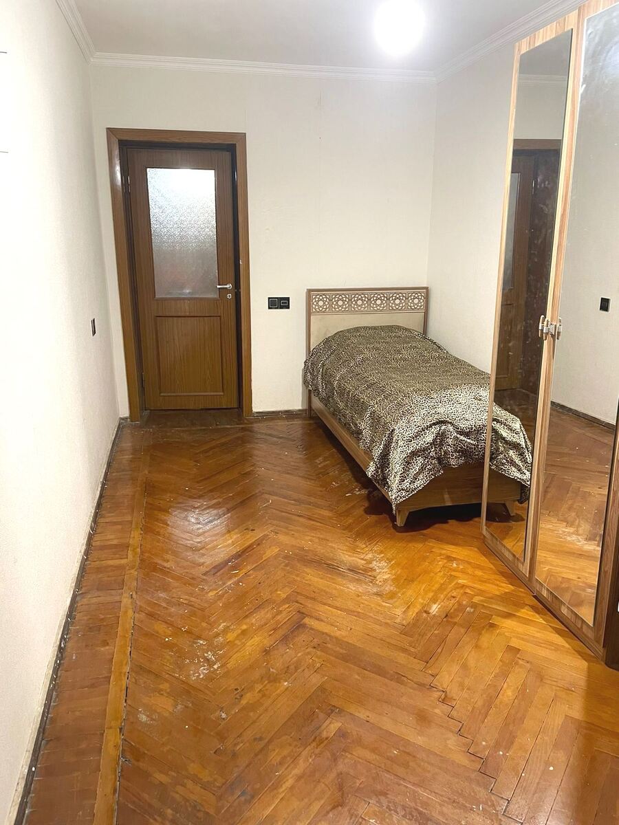 Satılır 3 otaqlı köhnə tikili 75 m² — Mənzil, Bakı (3)