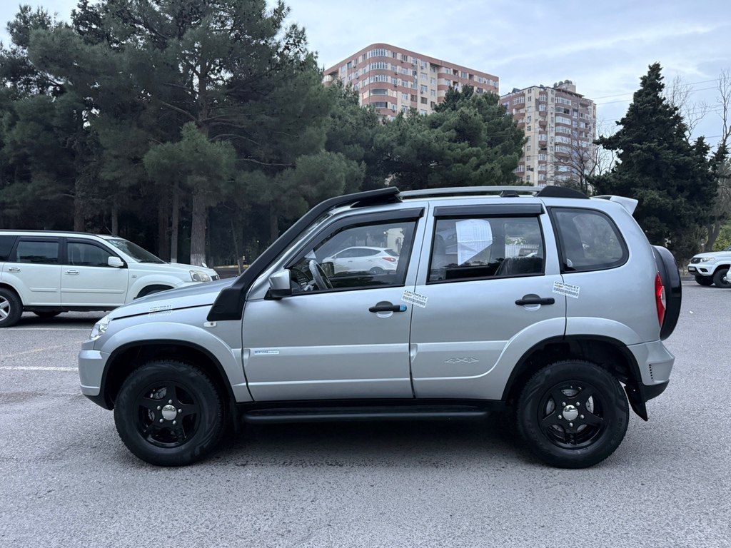 Chevrolet Niva, 1.7 L, 2014 il, 33 445 km — Avtomobillər, Bakı (7)