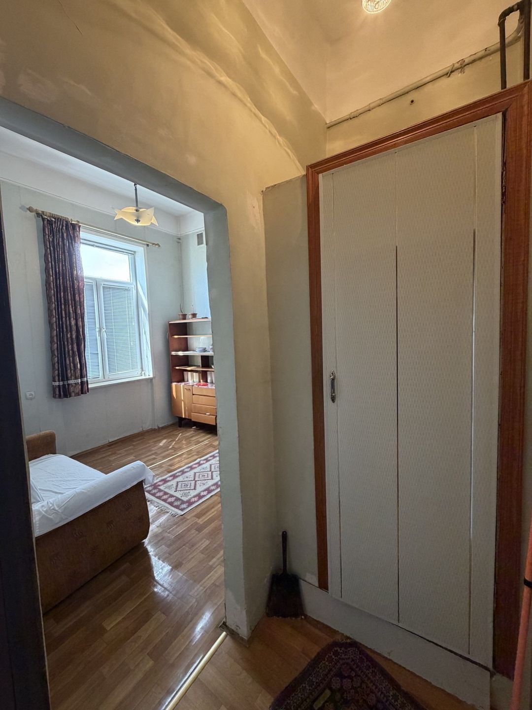 Satılır 1 otaqlı köhnə tikili 35 m² — Mənzil, Bakı (7)