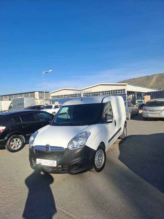 Opel Combo, 1.3 L, 2014 il, 200 321 km 05-BH-025 — Avtomobillər, Qazax (4)