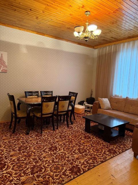 Satılır 3 otaqlı həyət evi/bağ evi 150 m² — Bakı