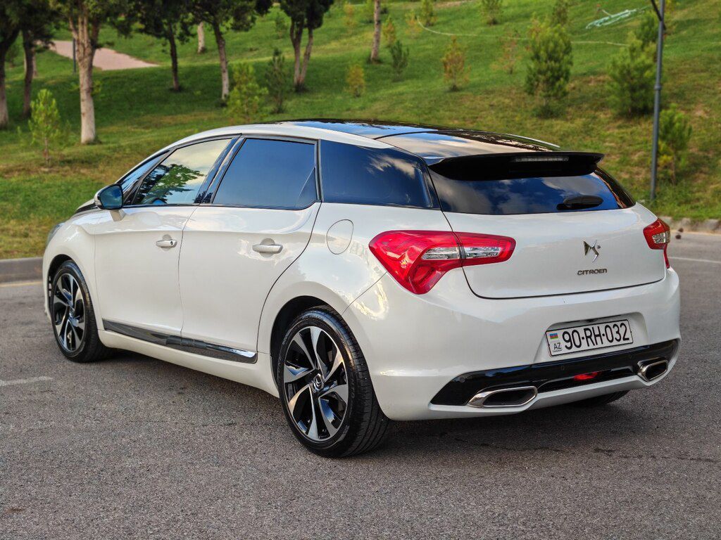 Citroen DS5, 1.6 L, 2013 il, 105 000 km 90-RH-032 — Avtomobillər, Bakı (5)