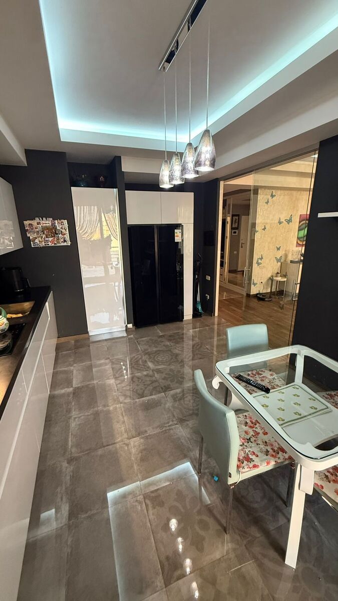 Satılır 3 otaqlı yeni tikili 160 m² — Mənzil, Bakı (8)