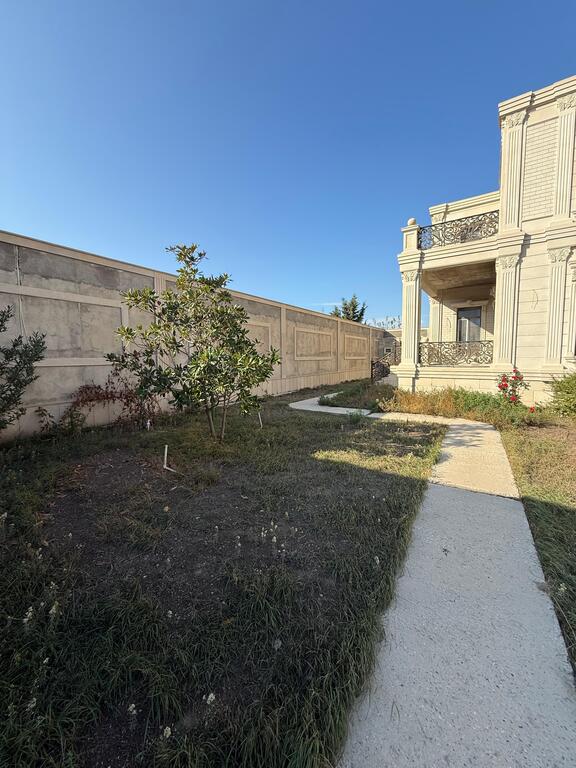 Satılır 7 otaqlı həyət evi/bağ evi 640 m² — Ev, villa, Bakı (5)