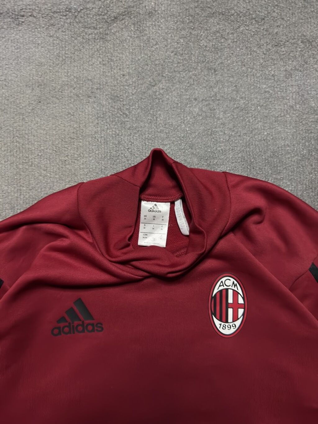 Adidas AC Milan məşq üst geyimi – ClimaCool texnologiyalı Ölçü:M-L heç — İdman və istirahət, Bakı (3)