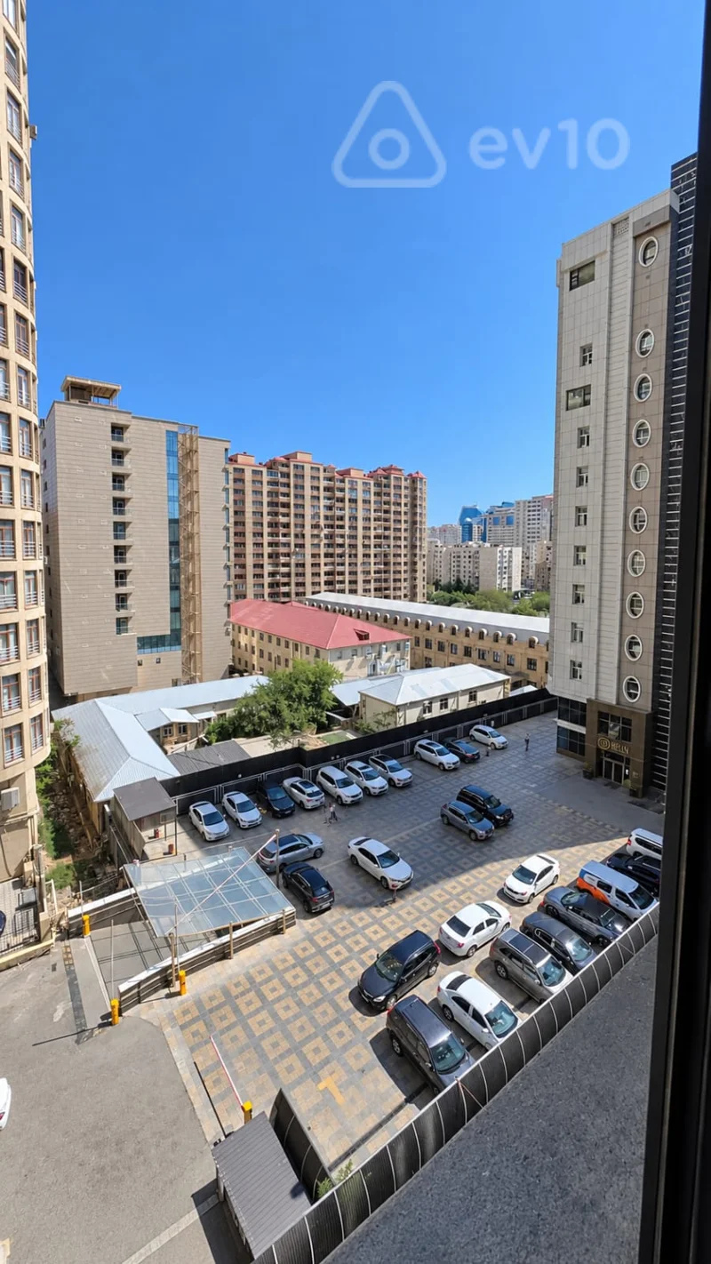 4 otaqlı mənzil, 171 m², Sergey Senyeşkun — Mənzil, Bakı (2)