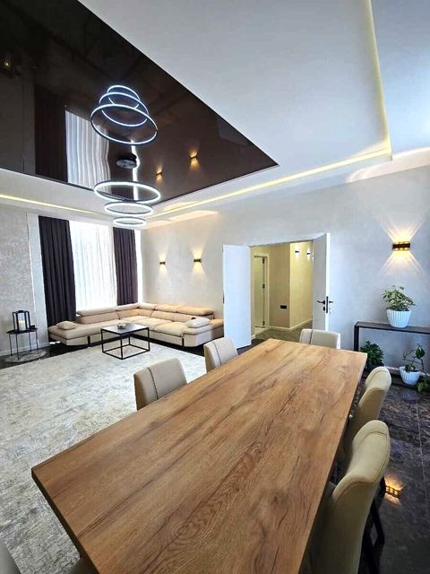 Satılır 3 otaqlı yeni tikili 475 m² — Bakı
