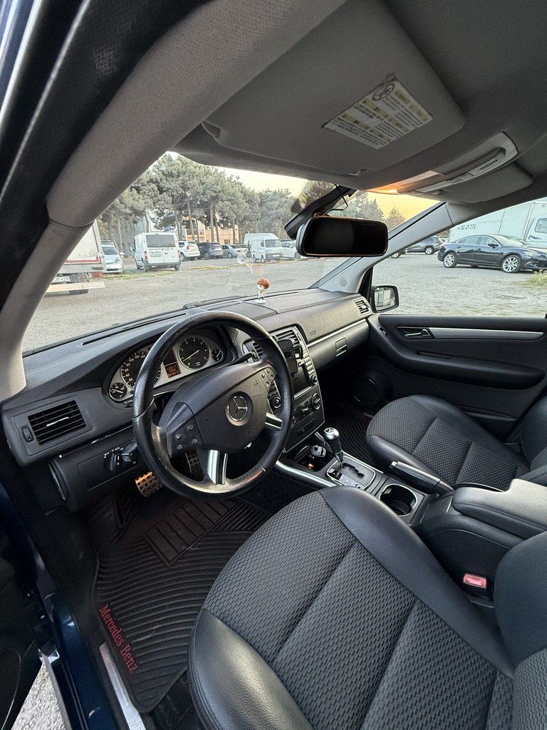 Mercedes B 170, 1.7 L, 2011 il, 83 000 km 77-EU-950 — Avtomobillər, Bakı (6)