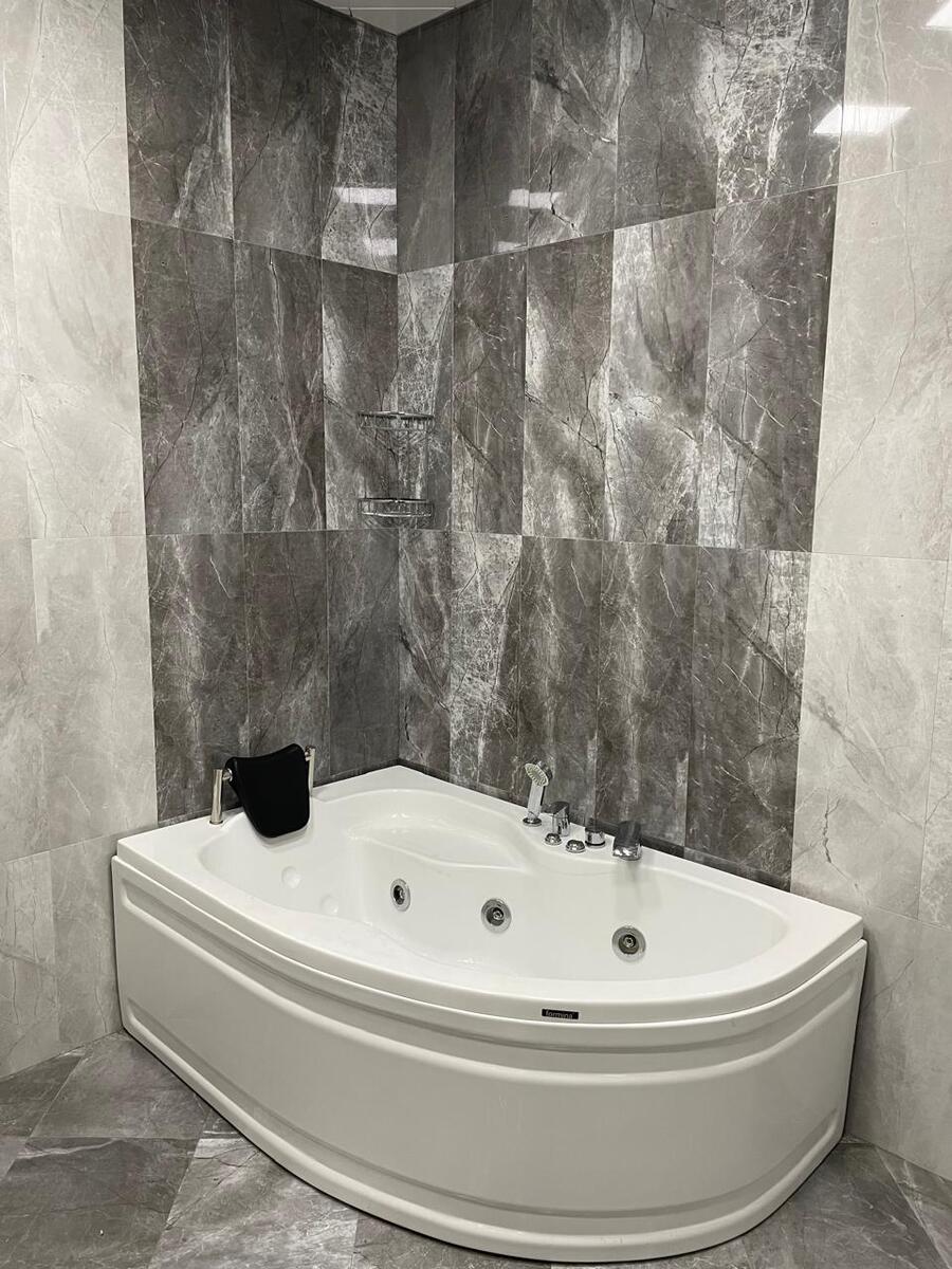 İcarəyə verilir 3 otaqlı yeni tikili 154 m² — Mənzil, Bakı (12)