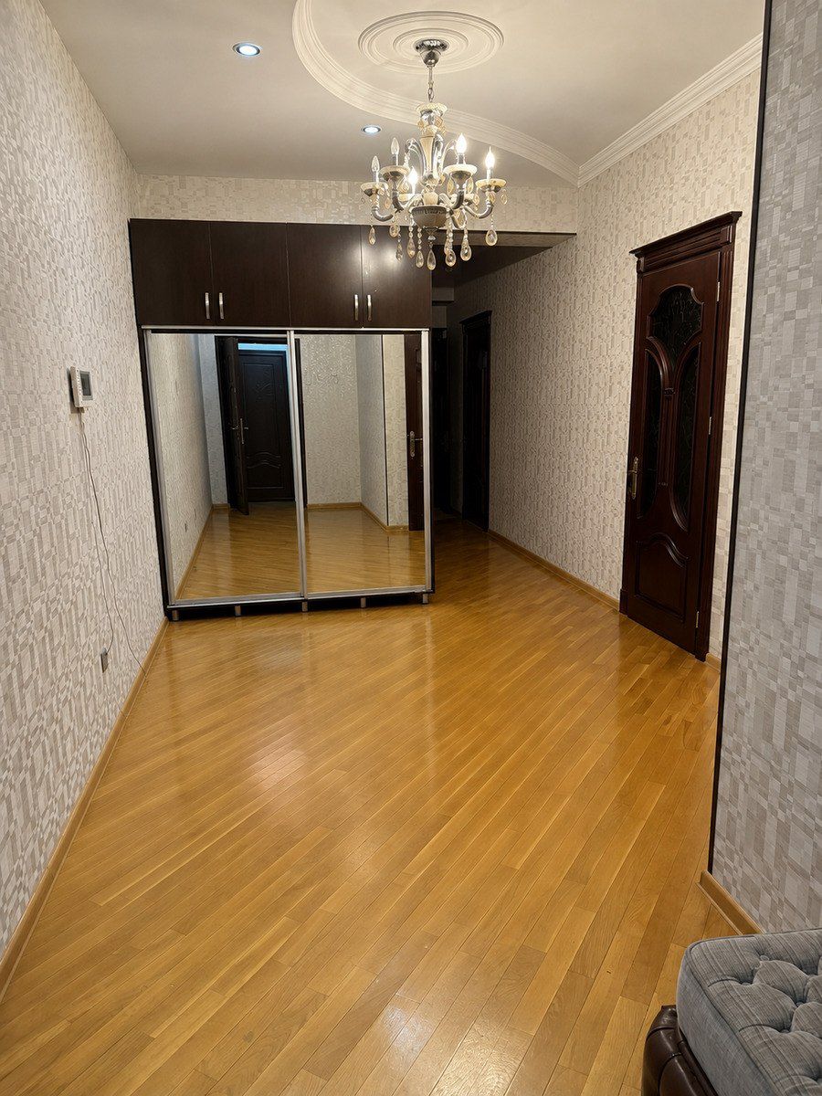 Satılır 3 otaqlı yeni tikili 140 m² — Mənzil, Bakı (6)