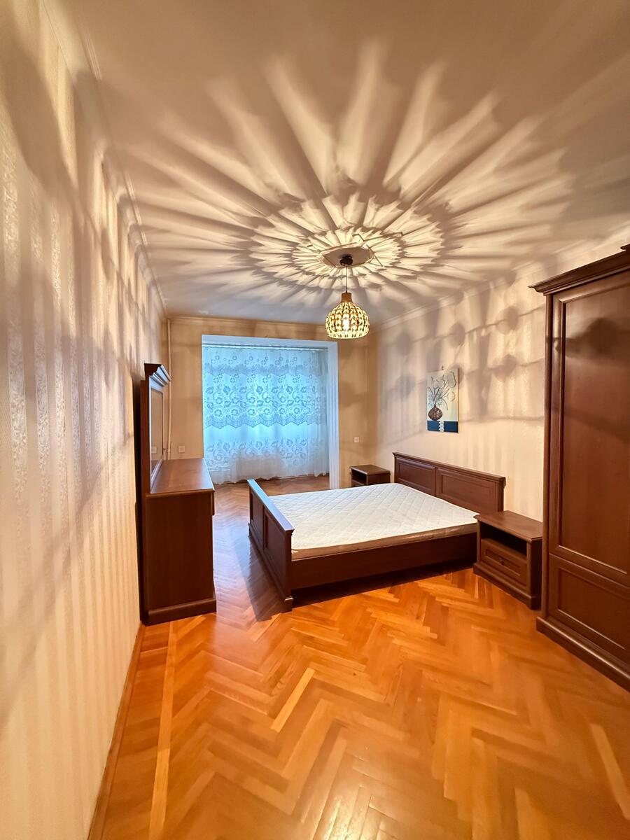 Satılır 3 otaqlı köhnə tikili 85 m² — Mənzil, Bakı (3)