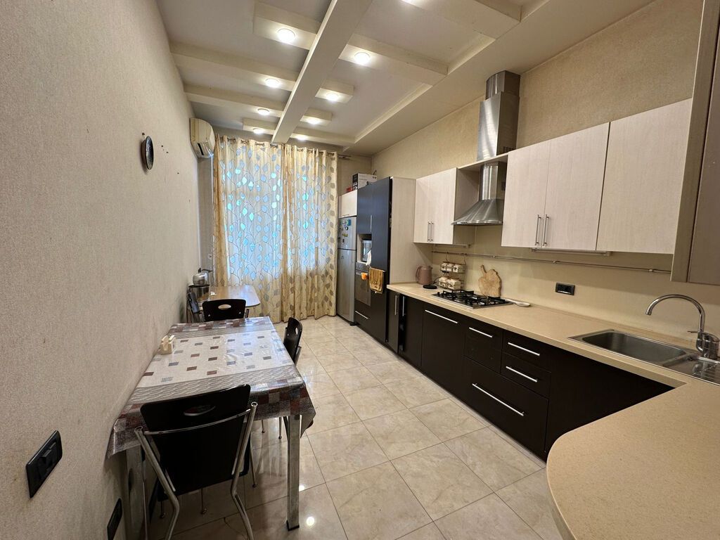 3 otaqlı, Yeni tikili, 156 kv. m — Mənzil, Bakı (10)