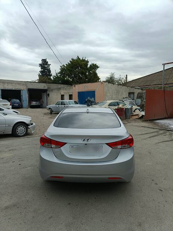 Hyundai Elantra, 1.6 L, 2010 il, 265 000 km 90-ZR-383 — Avtomobillər, Sumqayıt (6)