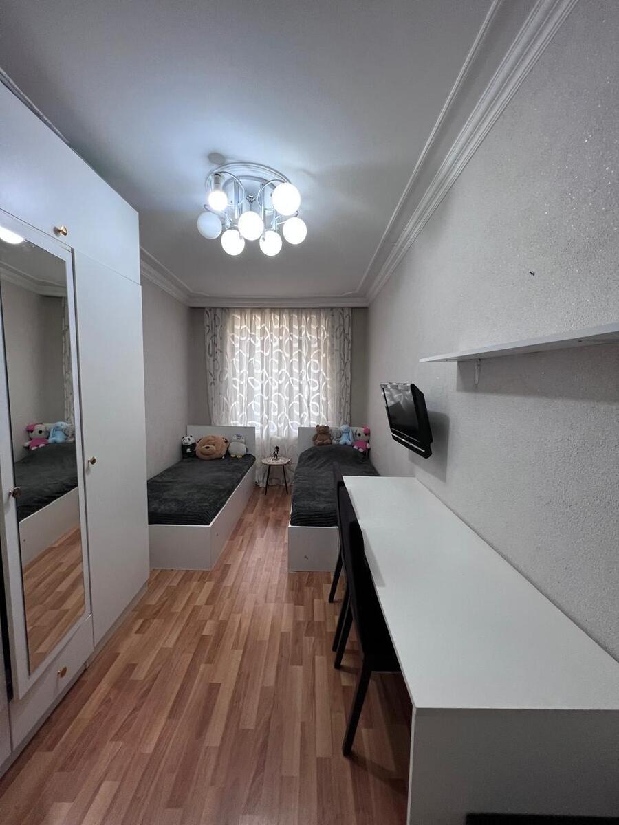 Satılır 3 otaqlı köhnə tikili 71 m² — Mənzil, Bakı (5)