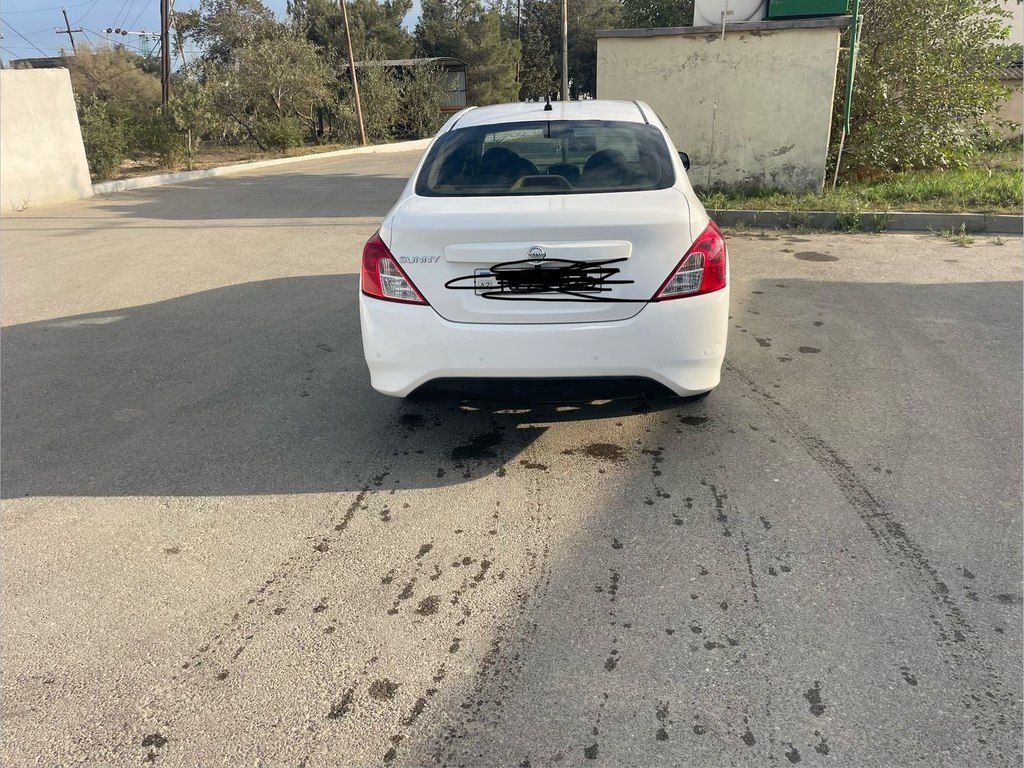 Nissan Sunny, 1.5 L, 2014 il, 214 000 km — Avtomobillər, Bakı (4)