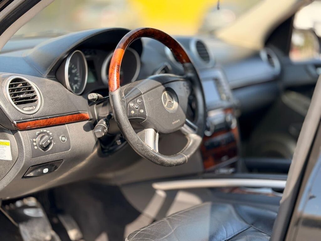 Mercedes-Benz GL-Class: 5.5 l Ofrouder/SUV — Avtomobillər, Bakı (6)