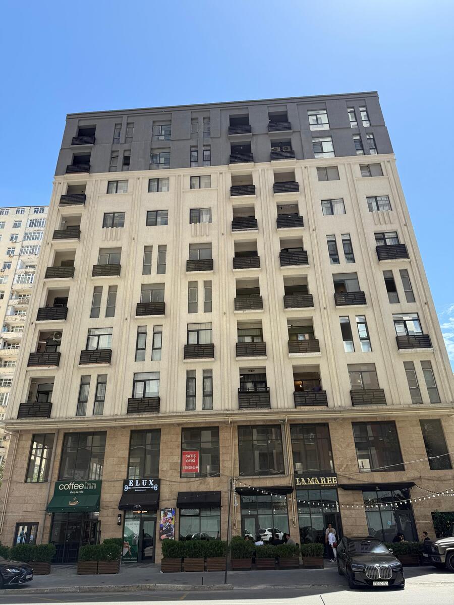 Satılır 1 otaqlı yeni tikili 77 m² — Mənzil, Bakı (2)