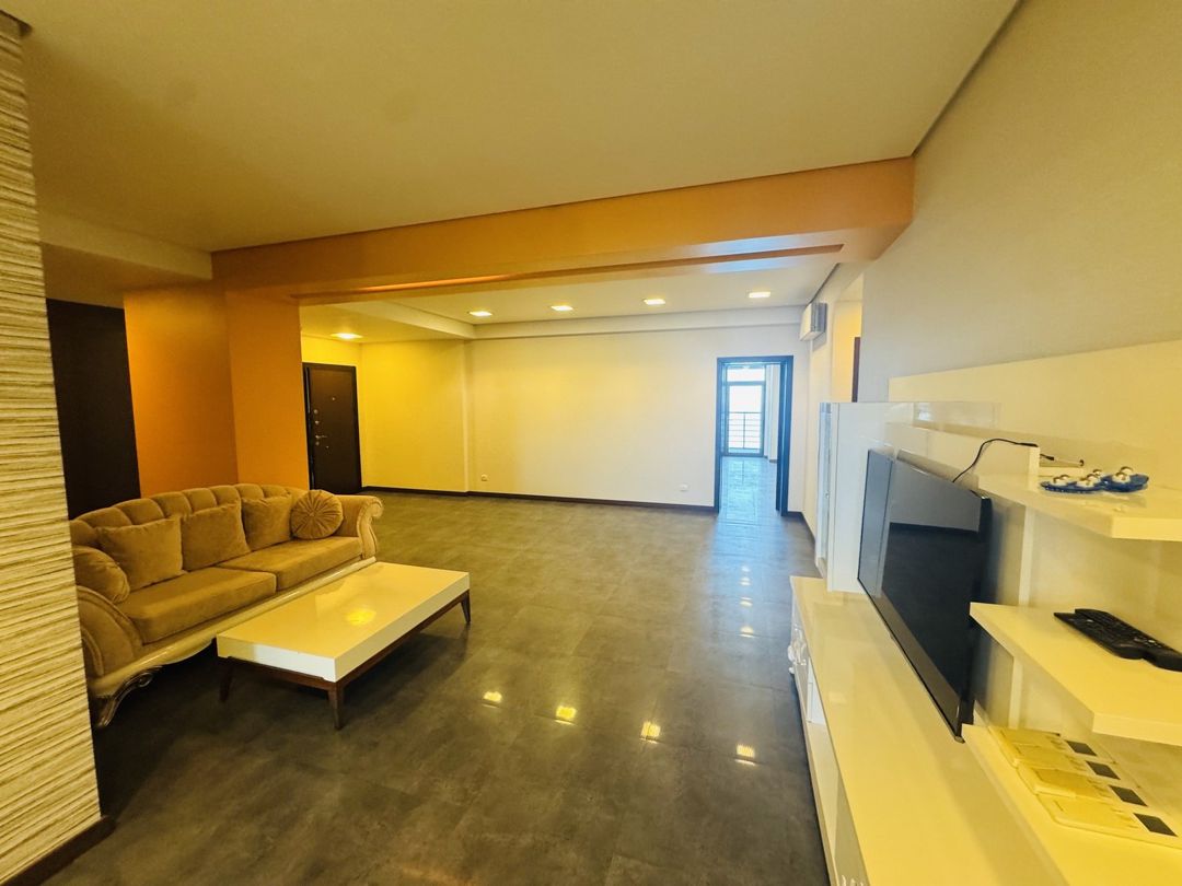 İcarəyə verilir 3 otaqlı yeni tikili 300 m² — Mənzil, Bakı (10)