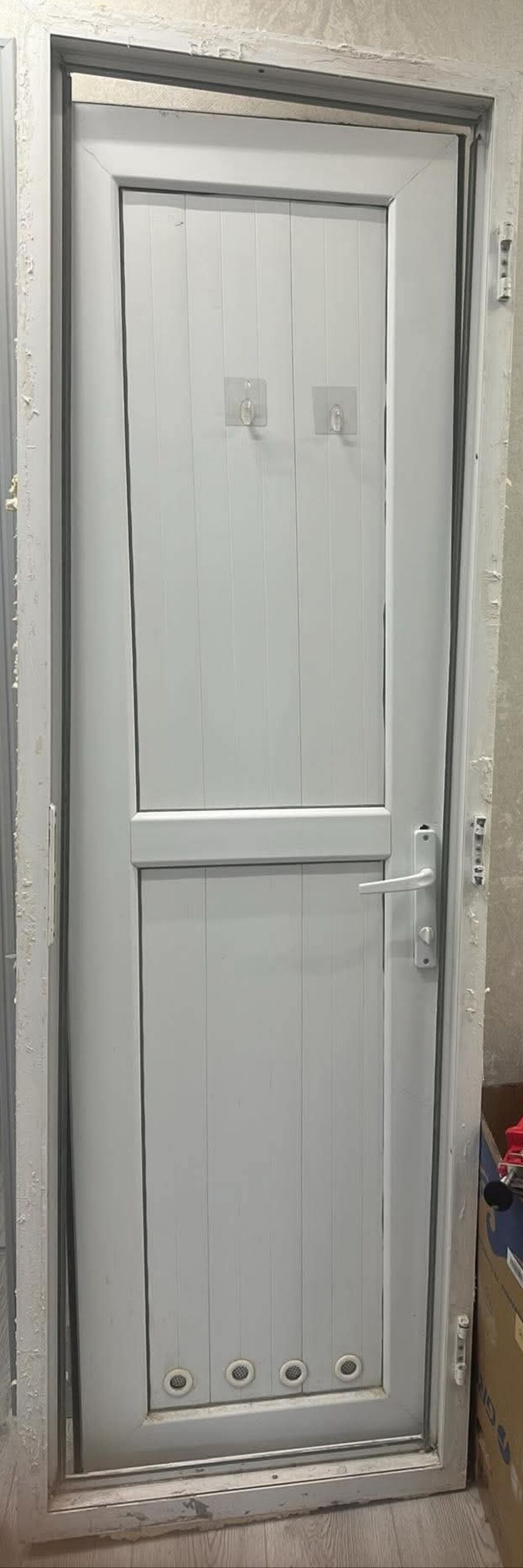 Plastik (PVC) giriş/qapı sistemi eni 66,5 uzunu 2,10 - Material: ağ — Pəncərələr, qapılar, balkonlar, Bakı (4)