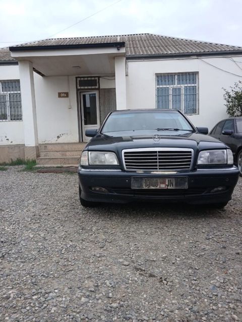 Mercedes C 220, 2.2 L, 1999 il, 752 432 km — Bakı