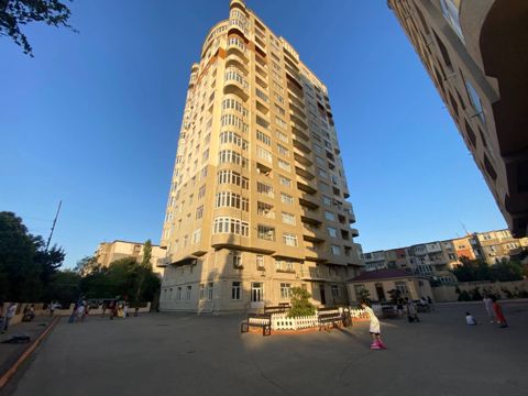 Satılır 3 otaqlı yeni tikili 113 m² — Bakı