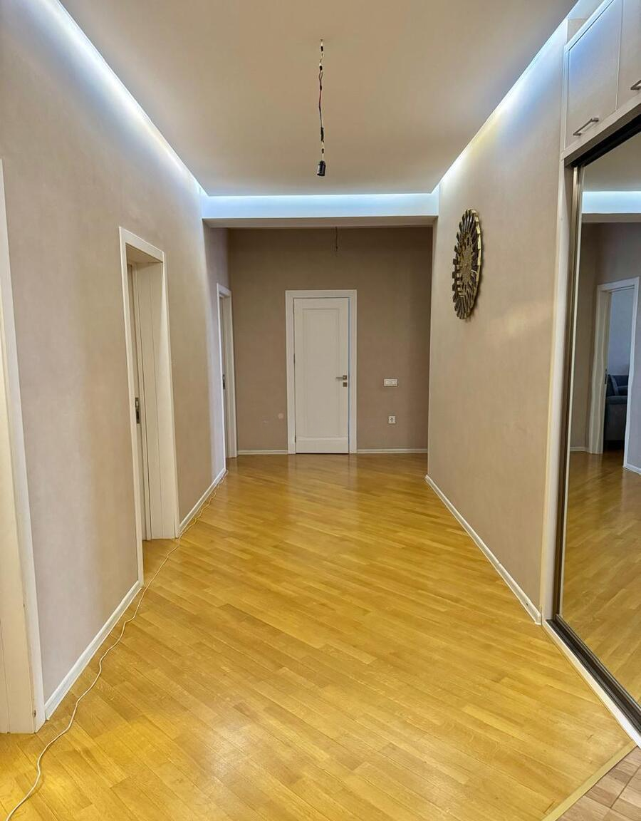 3 otaqlı mənzil 140 m² satılır — Mənzil, Bakı (5)