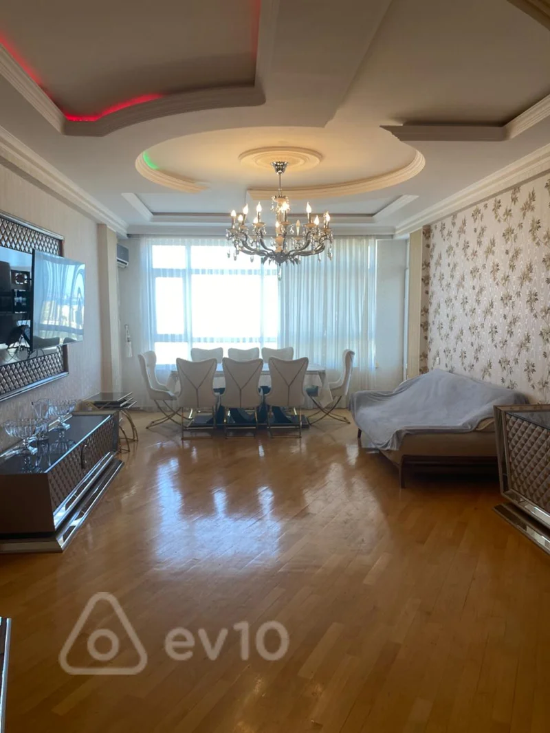 3 otaqlı mənzil, 156 m², Yeni Yasamal Albalı uşaq baxçasının yanı — Bakı