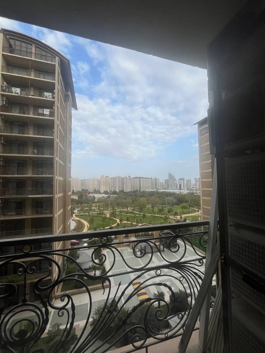 Satılır 3 otaqlı yeni tikili 150 m² — Mənzil, Bakı (11)