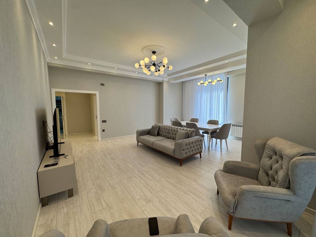 İcarəyə verilir 3 otaqlı yeni tikili 150 m² — Mənzil, Bakı (4)