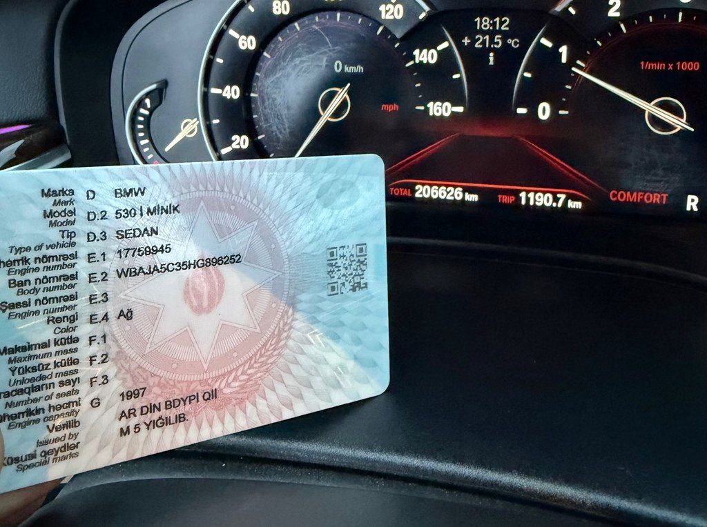 BMW 530, 2.0 L, 2017 il, 128 500 km 99-RJ-551 — Avtomobillər, Bakı (10)