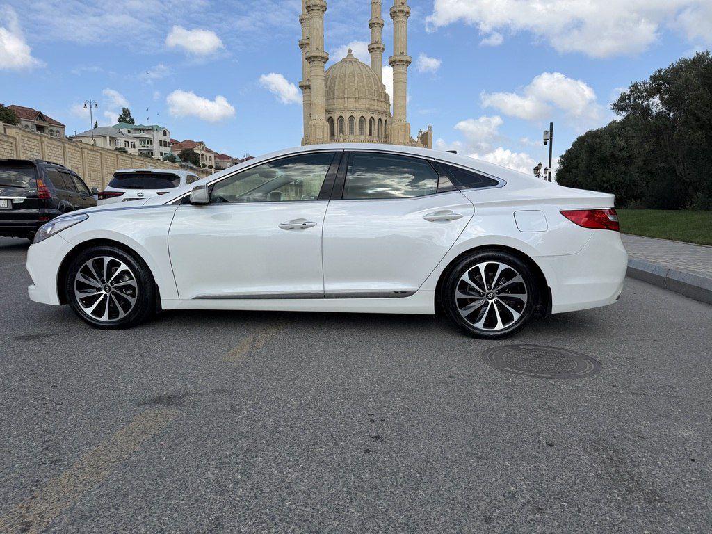 Hyundai Grandeur, 2.4 L, 2013 il, 246 000 km 90-VV-086 — Avtomobillər, Bakı (9)