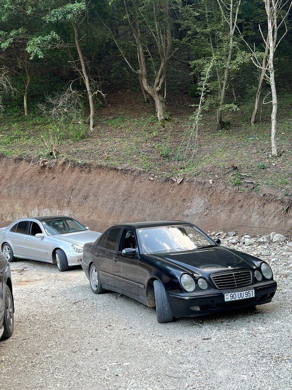 Mercedes E 320, 3.2 L, 2001 il, 380 000 km 90-UU-951 — Avtomobillər, Bakı (10)