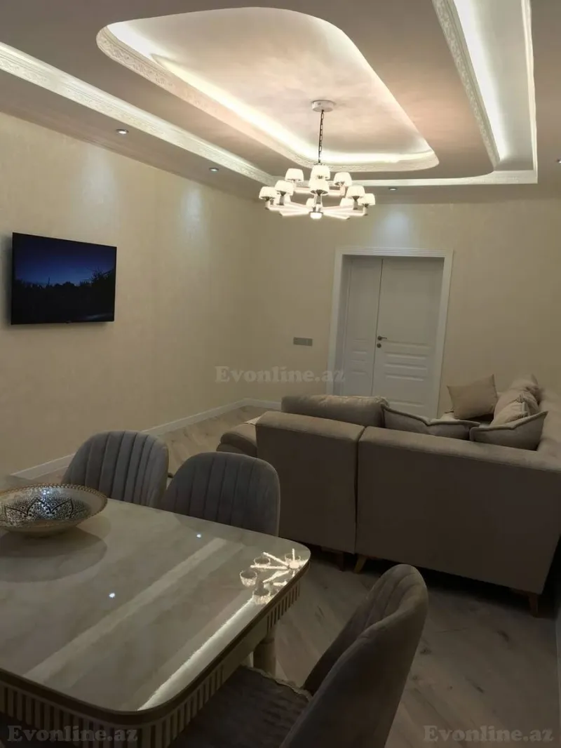 Satılır 2 otaqlı Mənzil Köhnə tikili 86 m² Bakı, Nəsimi r — Mənzil, Bakı (2)