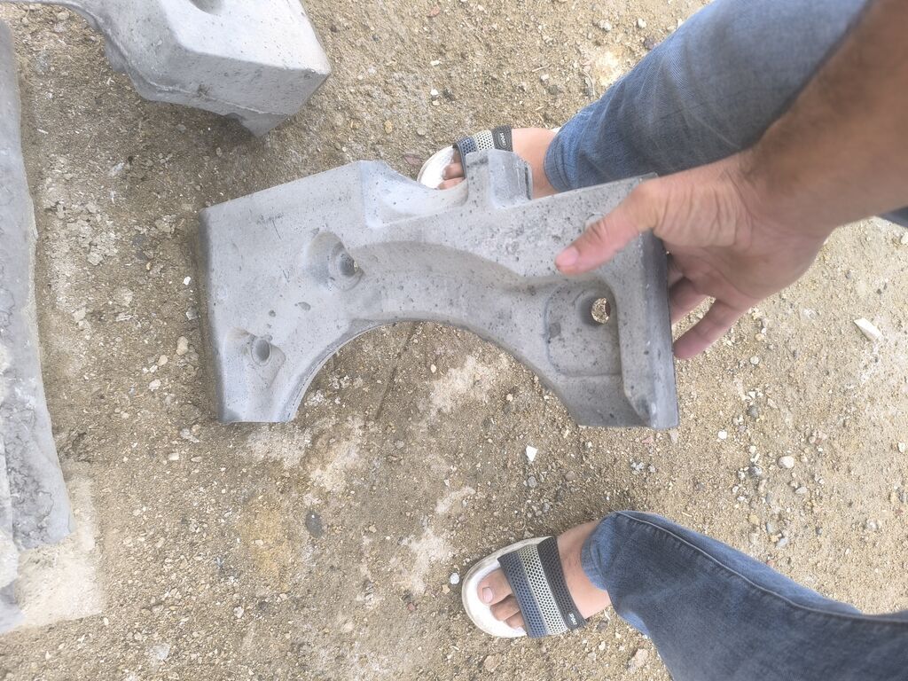 Məhsul: Beton körpü/boru dayağı üçün prefabrik kronşteyn/əlcək — Beton, Bakı (3)