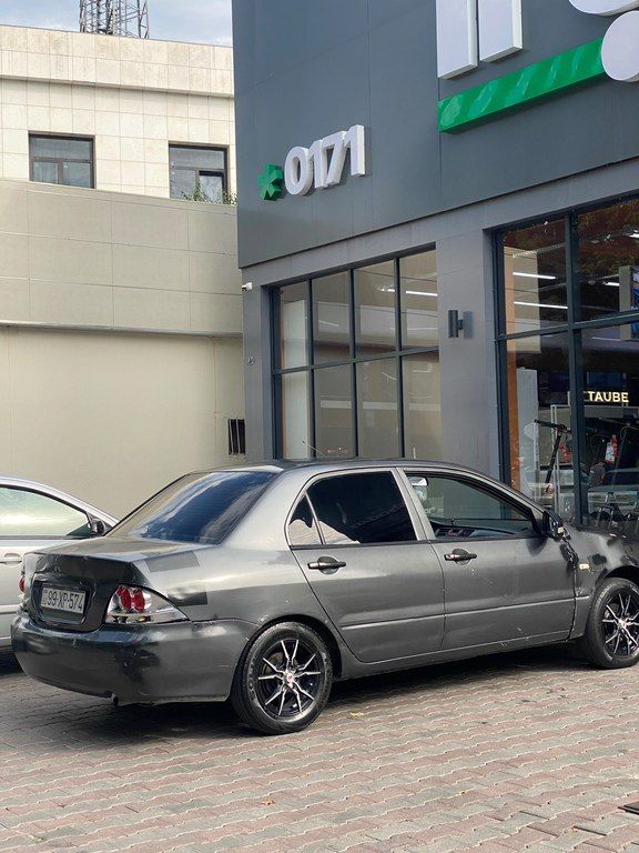 Mitsubishi Lancer, 1.3 L, 2005 il, 670 000 km 99-XP-574 — Avtomobillər, Qəbələ (2)