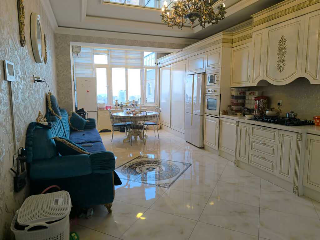 Satılır 3 otaqlı yeni tikili 150 m² — Mənzil, Bakı (7)